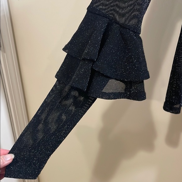 Forever 21 Black Glitter Ruffle Sleeve Top - Picture 3 of 4